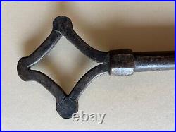 Antique 1600-1700s Very Rare Large French Hand Wrought Key, Church Castle, 12.25
