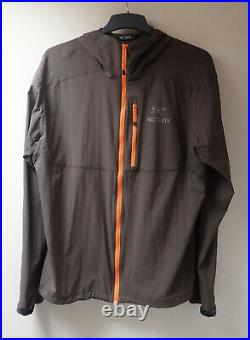 Arc'teryx Squamish in Basalt, Very Rare Colour Wind Jacket Mens Size Large