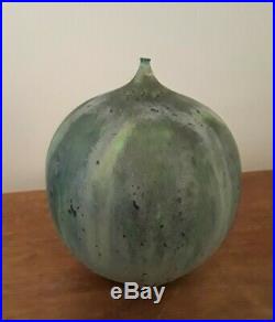 Cabat Feelie, Rare Large Size With Very Fine Glaze