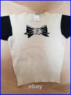 Chanel Camelia Ribbon Knit Sweater Size 40 White × Black Color from JP Very Rare