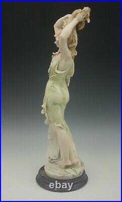 Giuseppe Armani Aurora Girl With Doves 0884c Le 4053/7500 16 Figurine Very Rare