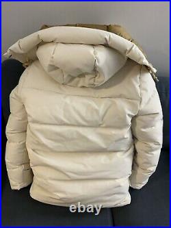 Gucci x The North Face Cream Puffer Jacket size XS Very Rare