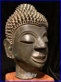 Large unusual very rare Lao bronze Buddha head with silver inlays 17th c