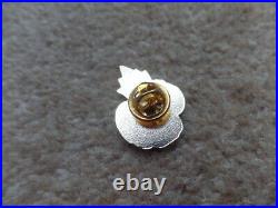 New Rare Collectable Poppy Large Badge 2007, size 30mm x 20mm, Very Good Gift