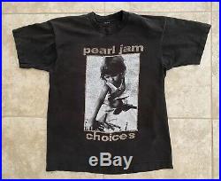 Pearl Jam vintage large shirt 1992 (very good condition)! Extremely rare