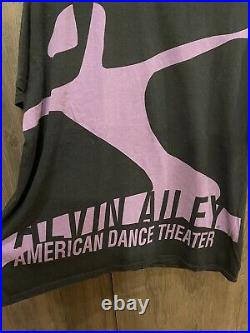 RARE! 1990s Alvin Ailey Dance Theatre Graphic T Shirt Adult X Large/ Very Good