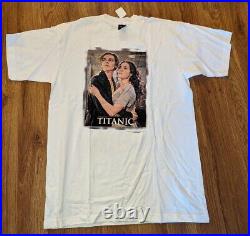 TITANTIC VINTAGE 1998 T-SHIRT Size L MADE U. S. A. VERY RARE
