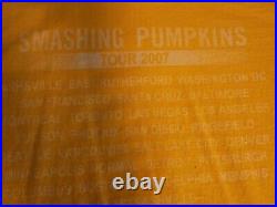 VERY RARE AUTHENTIC 2007 Smashing Pumpkins TOUR Men's Large Yellow T-Shirt