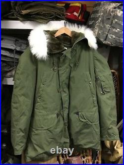 VERY RARE NEW Genuine G. I. Olive Green N-3B Extreme Cold Weather ParkaLARGE