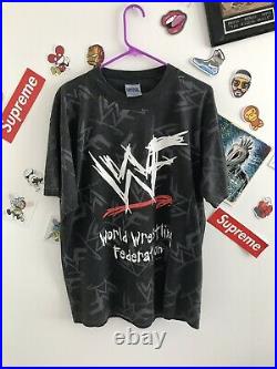 Very Extremely RARE! Vintage 1999 WWF all Over Print Logo T-shirt Sz Large