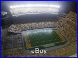 Very RARE large HEINZ FIELD Danbury Mint Pittsburgh Steelers Light up Stadium