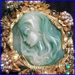 Very Rare Stanley Hagler NYC Cameo Brooch Pin Jade Large Stunning
