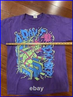 Very Rare VTG A Day To Remember Zombie Brain Eye Emo Band T-Shirt Size L Large