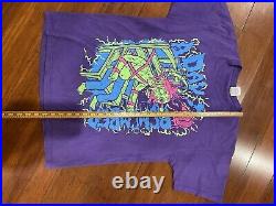 Very Rare VTG A Day To Remember Zombie Brain Eye Emo Band T-Shirt Size L Large