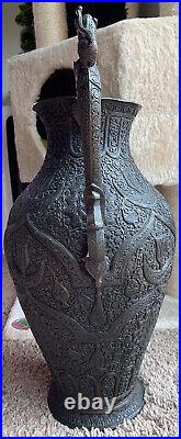 Very Very Rare Large Antique Bronze Chinese Vase With Foo Dog Handles