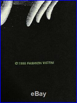 Vintage 90s Fashion Victim Alien Very Rare Deadstock T Shirt L USA Made UFO 1995