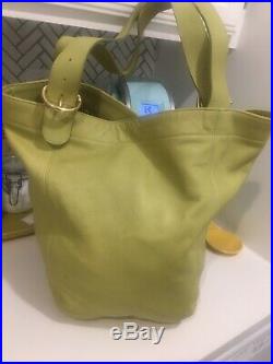 Vintage Coach Soho Leather Tote/Duffle Purse in Very Rare Bright Green 4082 USA